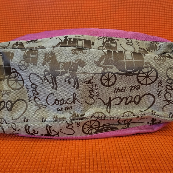 Vintage Coach Purse - Picture 5 of 9